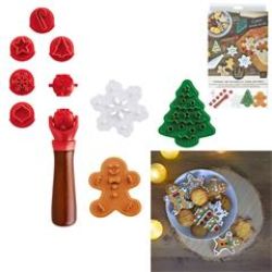 CHRISTMAS CAKE DECORATING